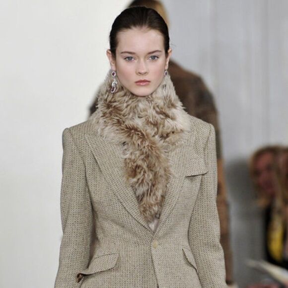 Ralph Lauren Collection *Fall 14 Italian Fawn Lamb Shearling Pull-Through Collar - Picture 16 of 17